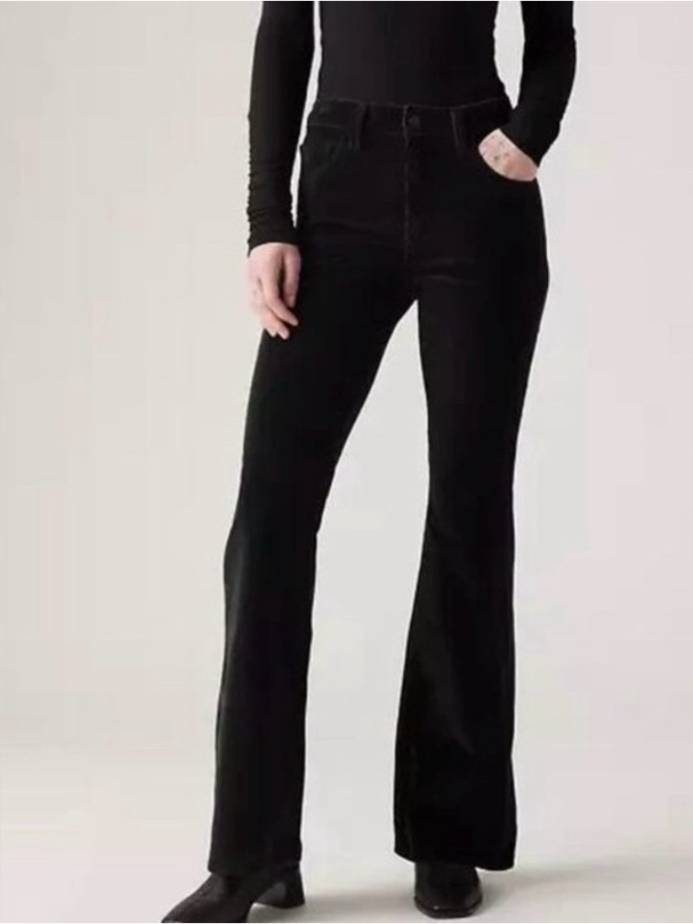 New Levis Women's 726 Flare Corduroy High Rise Black Jean Size 32x32 Boho Rodeo